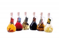 Vorschau: Chiliessig - Weißweinessig mit Aroma - Chili Essig aus Italien - TrentinAcetia - 250 ml Vorschau: Chiliessig - Weißweinessig mit Aroma - Chili Essig aus Italien - TrentinAcetia - 250 ml