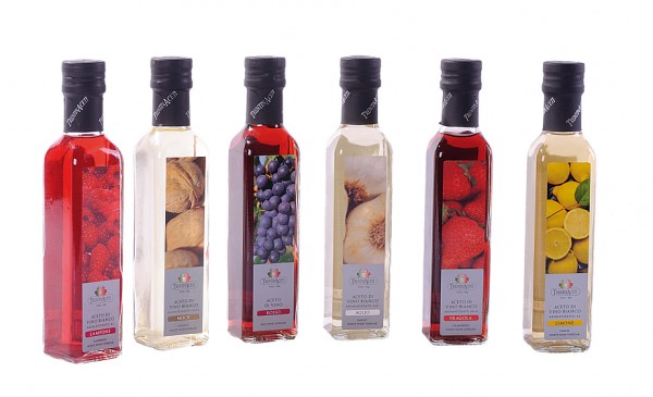 Chiliessig - Weißweinessig mit Aroma - Chili Essig aus Italien - TrentinAcetia - 250 ml